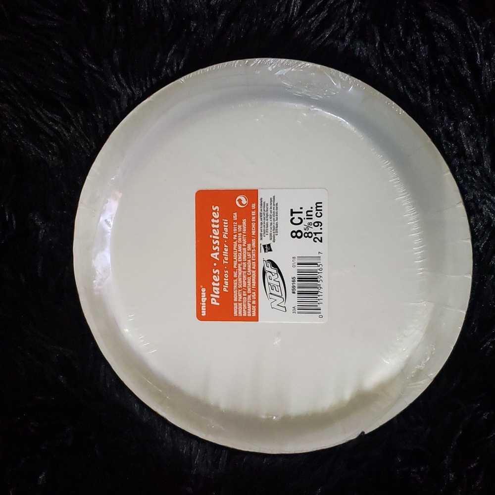 Paper Plates - Picture 2 of 2